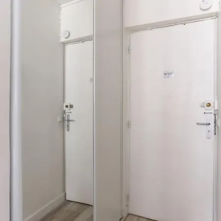 Апартаменты Raspail Cozy *